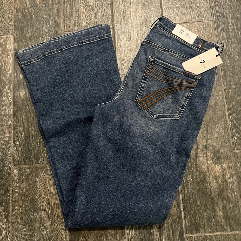 7 FOR ALL MANKIND | DOJO